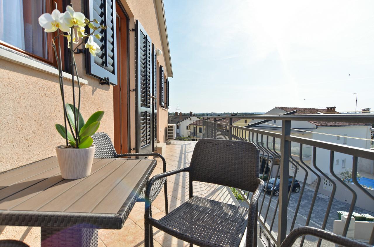 Apartment Ljiljana 1553 Novigrad Istria المظهر الخارجي الصورة