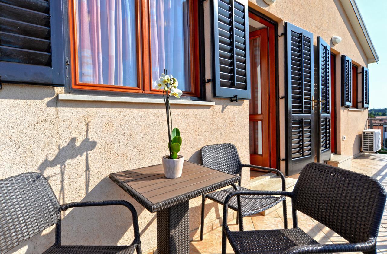 Apartment Ljiljana 1553 Novigrad Istria المظهر الخارجي الصورة