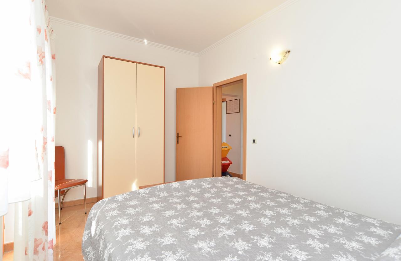Apartment Ljiljana 1553 Novigrad Istria المظهر الخارجي الصورة