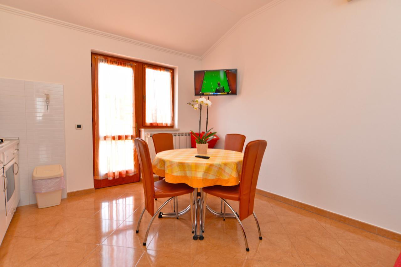 Apartment Ljiljana 1553 Novigrad Istria المظهر الخارجي الصورة