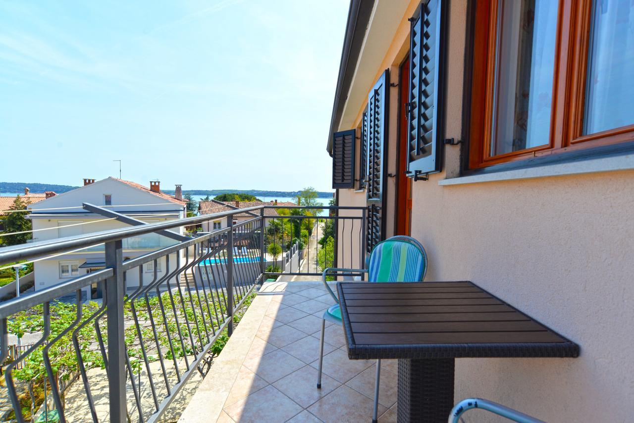 Apartment Ljiljana 1553 Novigrad Istria المظهر الخارجي الصورة