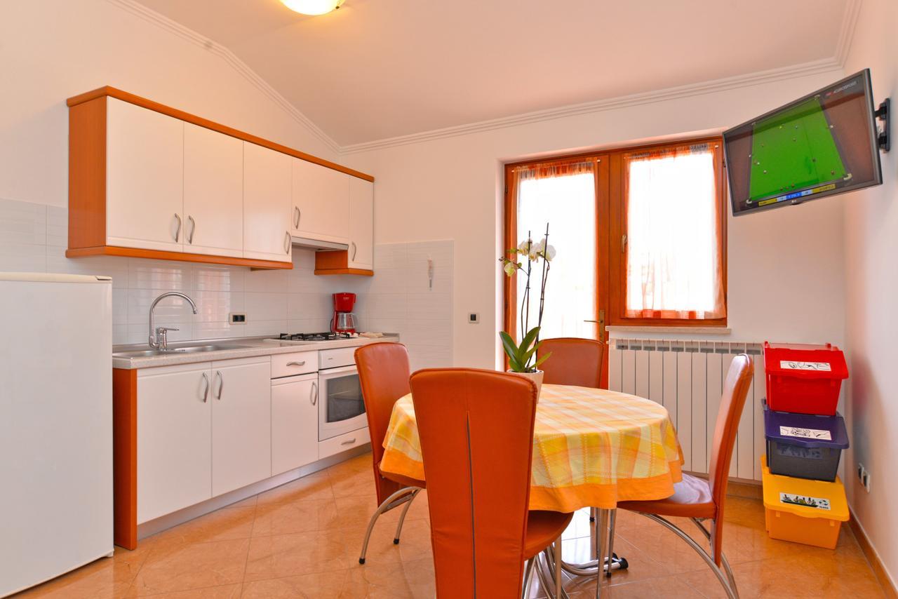 Apartment Ljiljana 1553 Novigrad Istria المظهر الخارجي الصورة