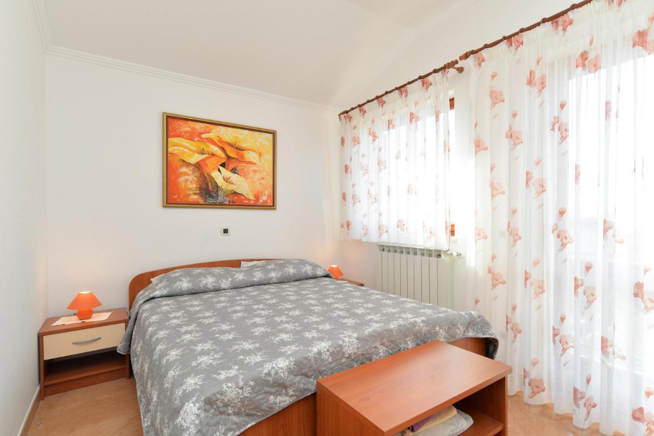 Apartment Ljiljana 1553 Novigrad Istria المظهر الخارجي الصورة